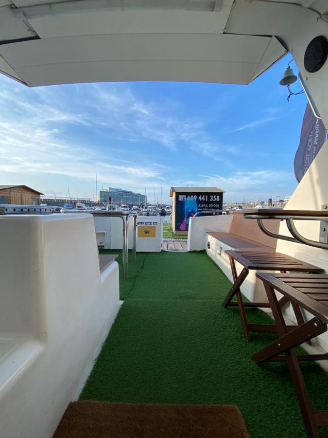 Experiencia En El Mar Gijon M Hotell Eksteriør bilde